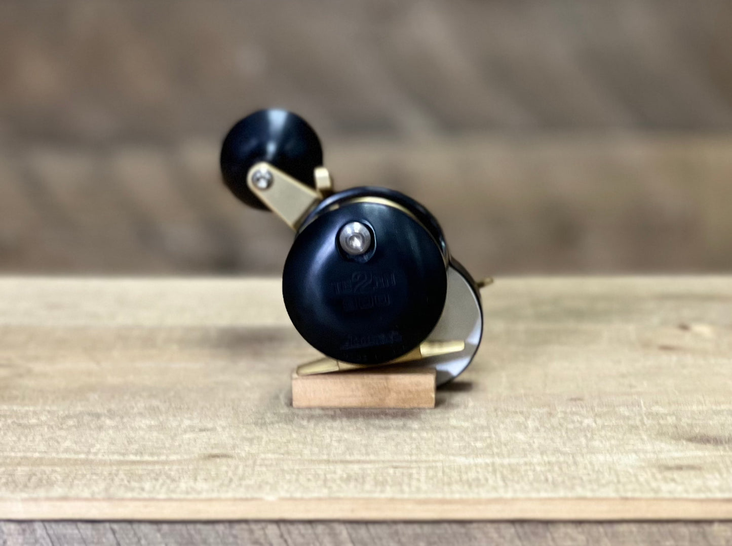 Matte Black/Gold Tern2 300X Lefty