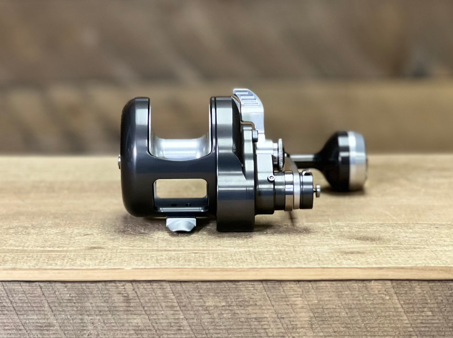 Gun Metal/Silver Boss Xtreme 600N Lefty 2-Speed