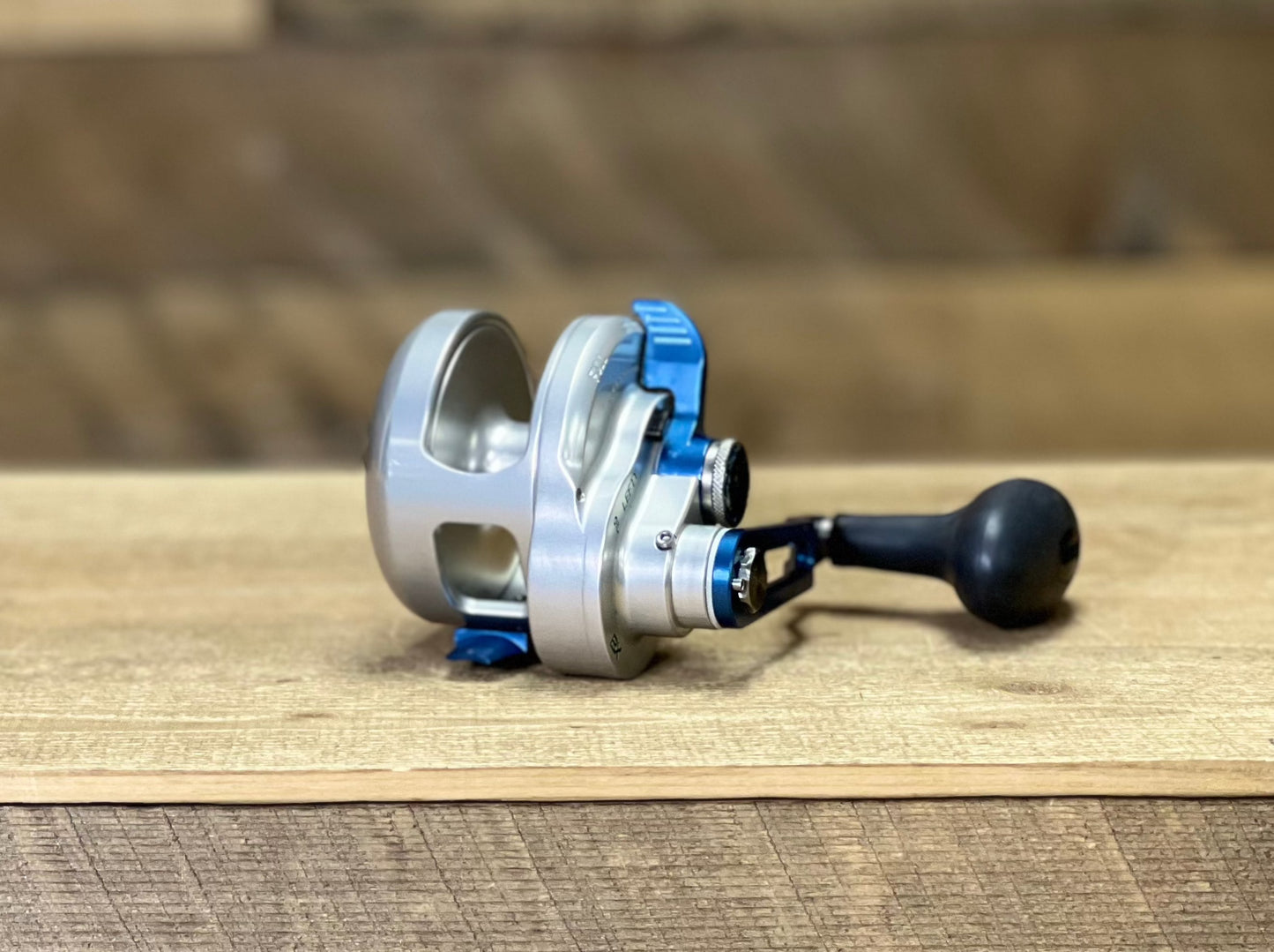 Silver/Blue Boss Xtreme 600XNN Lefty
