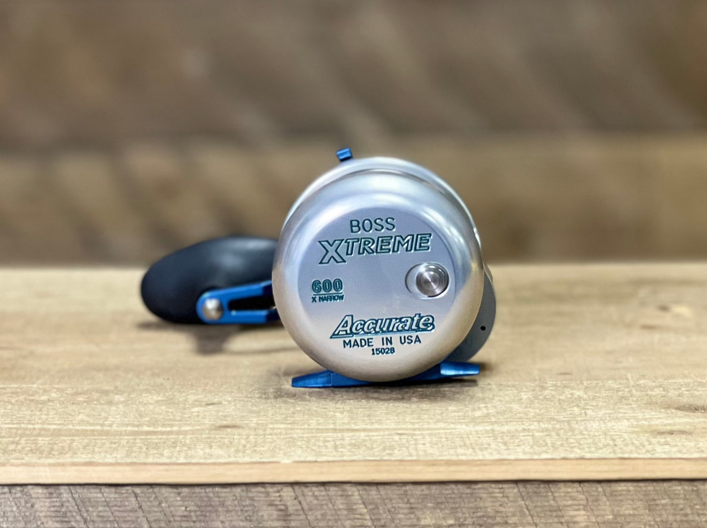 Silver/Blue Boss Xtreme 600XNN Lefty