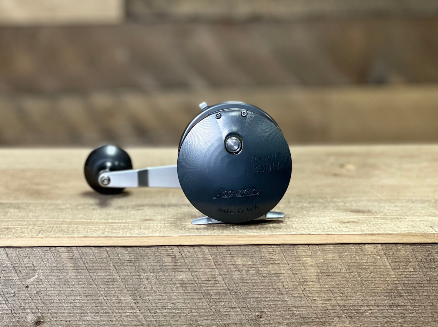 Gun Metal/Silver Valiant 800N Lefty 2-Speed