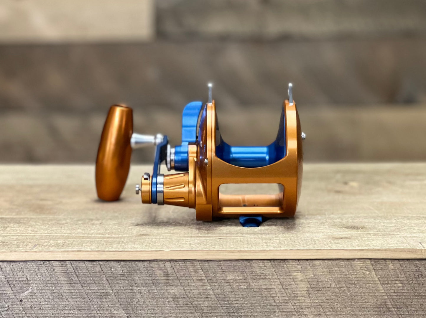 Orange/Blue Valiant 1000 2-Speed