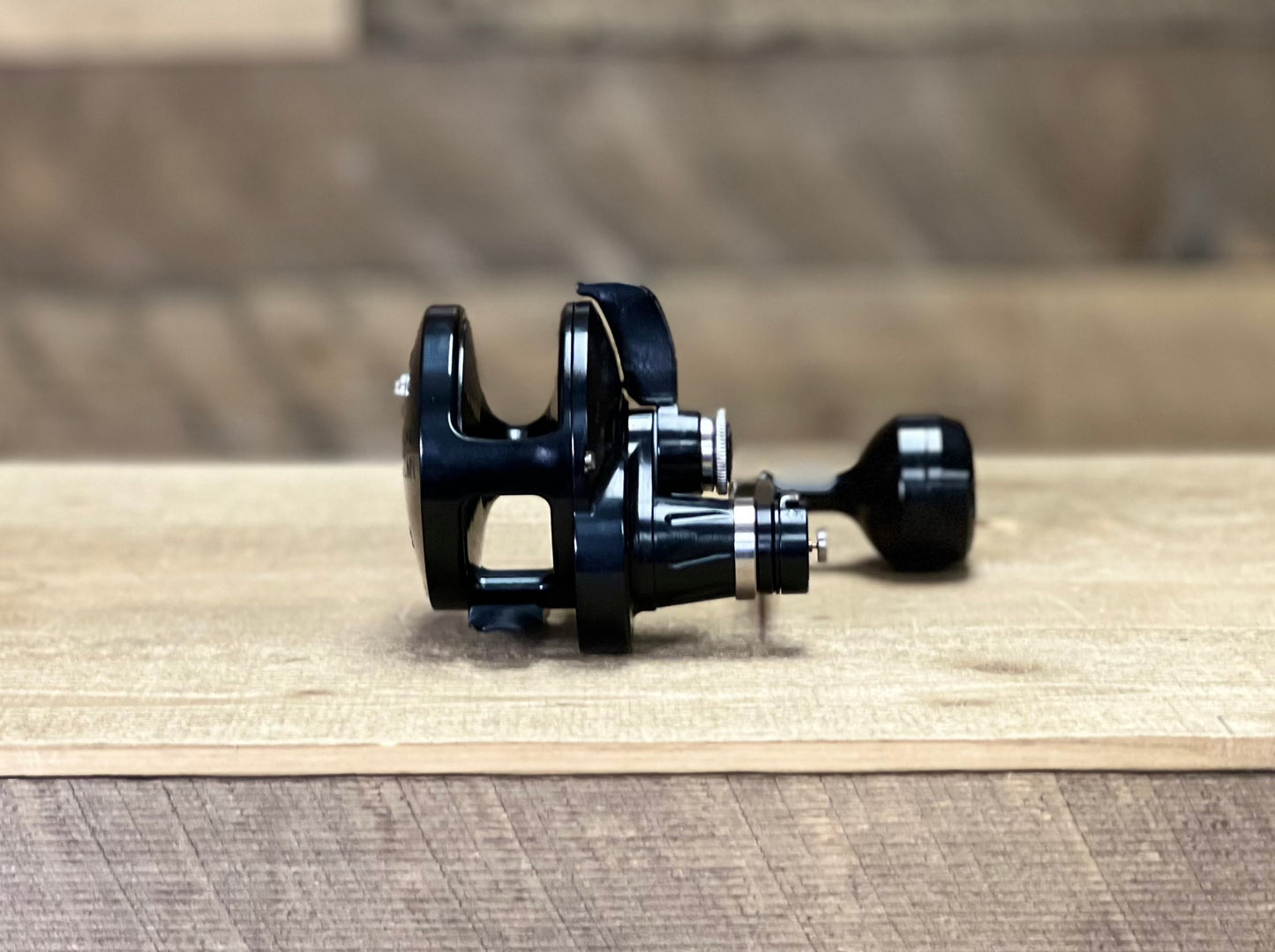 Black Valiant 600NN 2-Speed Lefty