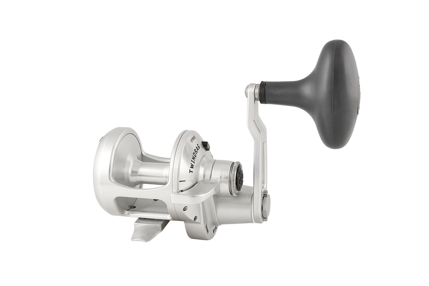 Saltwater fishing reels