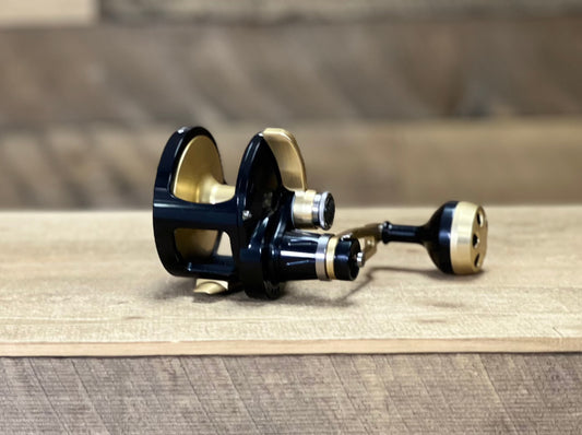 Black/Gold Valiant 800N Lefty 2-Speed